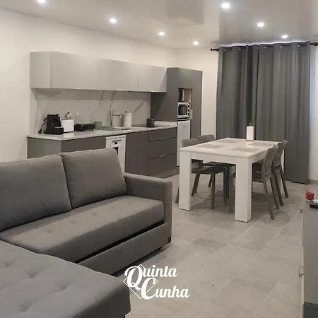 Quinta Cunha *