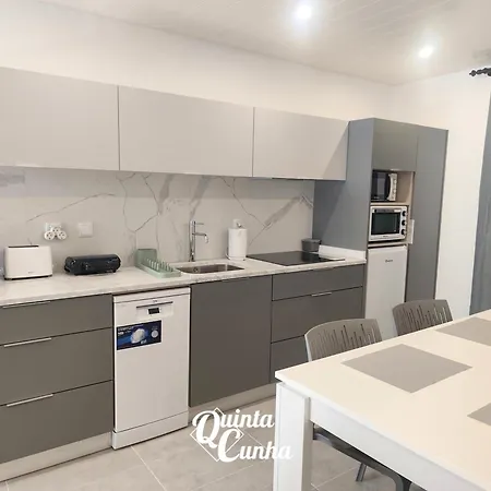 Quinta Cunha *